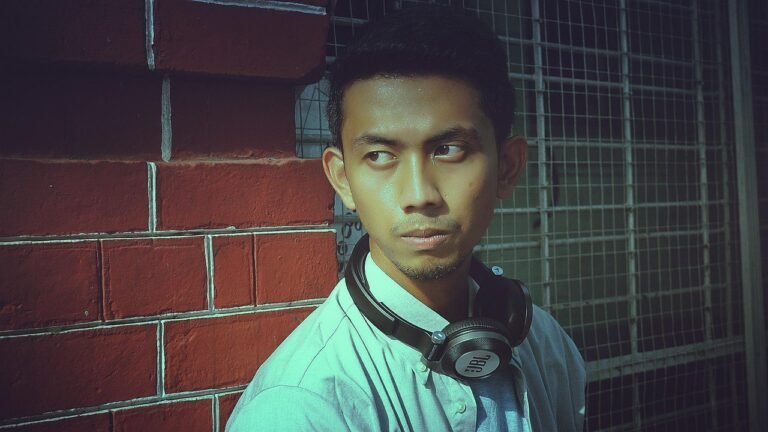 gb9c448ffb9a396935326d157dc6253da9831eefec4bdd783acccfb5b35026e8d8d847c643ebf5c4c46975a9297abb382563ef3f122173c2711437ed902a55110_1280