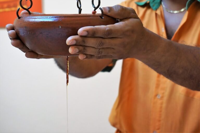 gcbf02f3abde4fc184a5d2bd46a5e76bf08f9c9b63094160e81bfc666887def7d43cdbede9e4a8ce2cfda942b893f4853849212e6870404a5a39b3e6a9e574263_1280